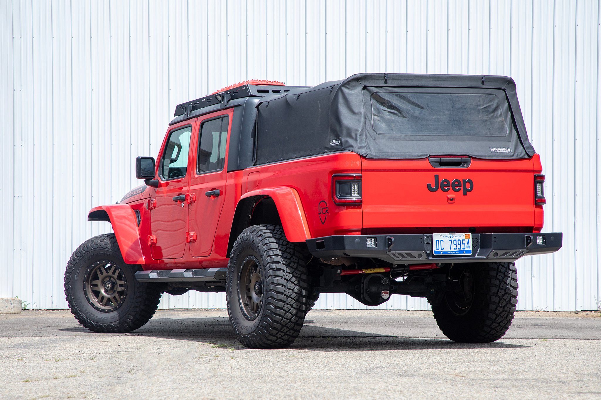 JcrOffroad: JT Rear Bumper | Vanguard | Jeep Gladiator (2020+)